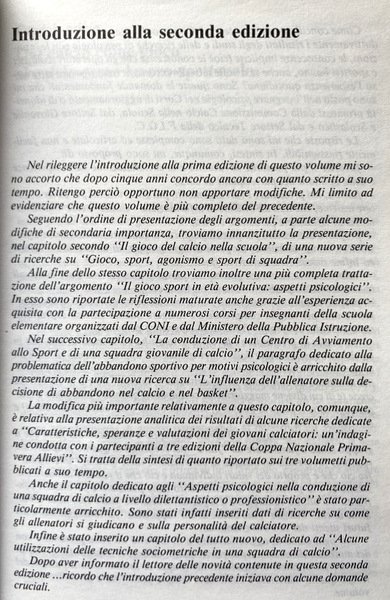 IL CALCIO COME GIOCO E COME SPETTACOLO. ASPETTI PSICOLOGICI