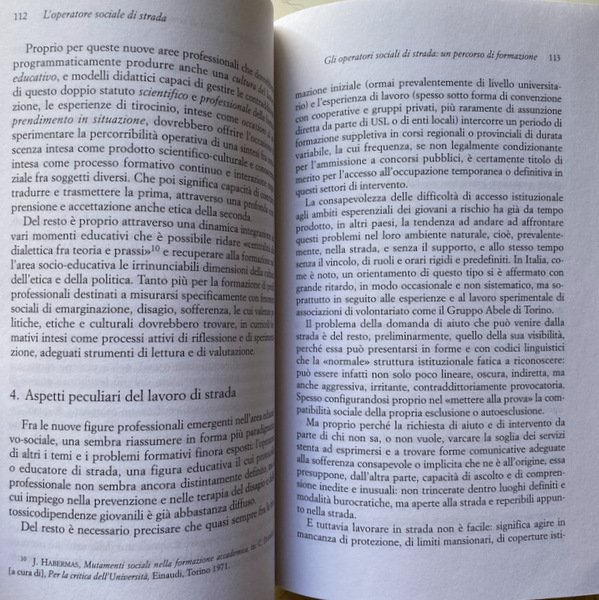 L'OPERATORE SOCIALE DI STRADA. PROFESSIONE E FORMAZIONE. A CURA DI …