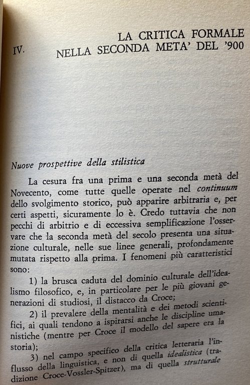 LA CRITICA LETTERARIA DEL NOVECENTO: ORIENTAMENTI E PROBLEMI