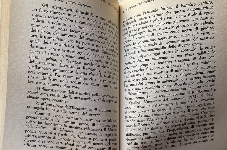 LA CRITICA LETTERARIA DEL NOVECENTO: ORIENTAMENTI E PROBLEMI