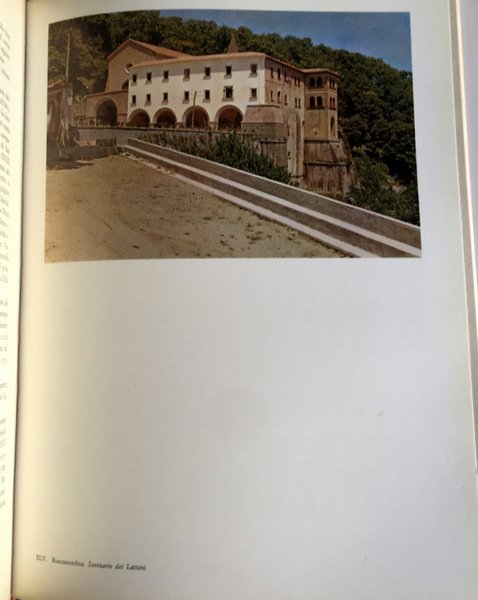 LA REGIONE CAMPANIA: STORIA ED ARTE