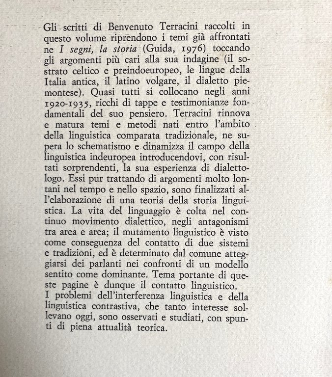 LINGUISTICA AL BIVIO. RACCOLTA DI SAGGI.