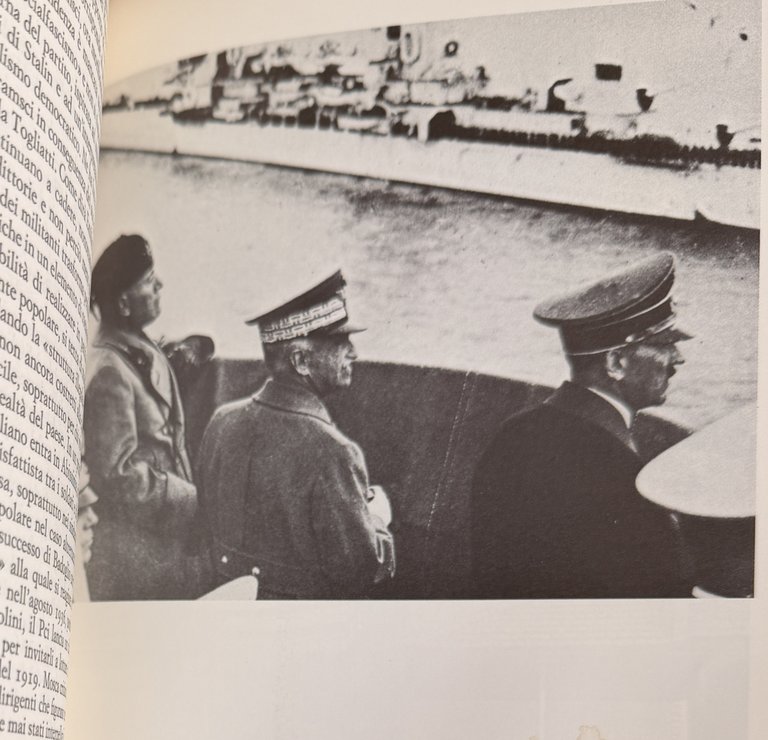 NAPOLI ITALIANA. LA STORIA DELLA CITTÀ DOPO IL 1860 | Immagine Gallery 21