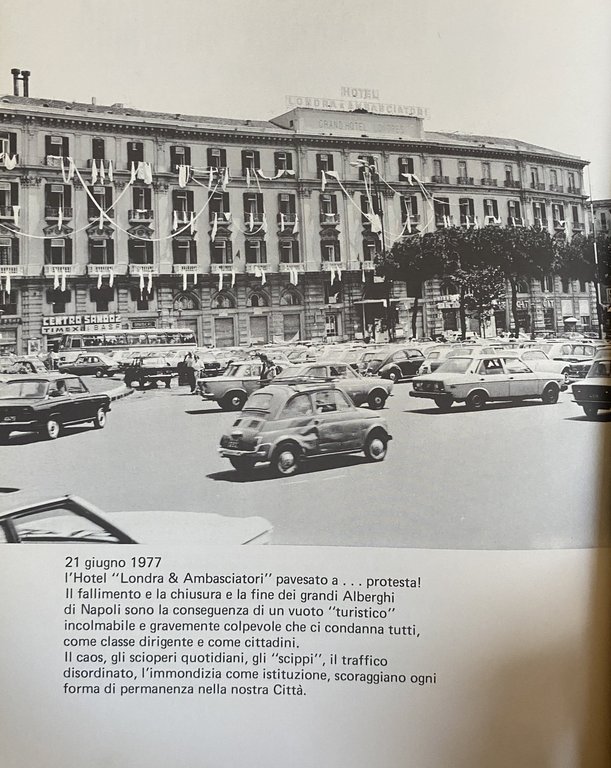 NAPOLI: LA RABBIA DEI QUARTIERI | Immagine Gallery 17