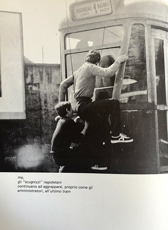 NAPOLI: LA RABBIA DEI QUARTIERI | Immagine Gallery 18