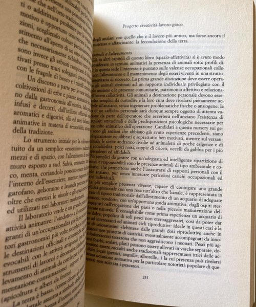 QUOTIDIANITÀ DELL'UTOPIA. VERSO UNA NUOVA FRONTIERA DELLA VITA DEGLI ANZIANI