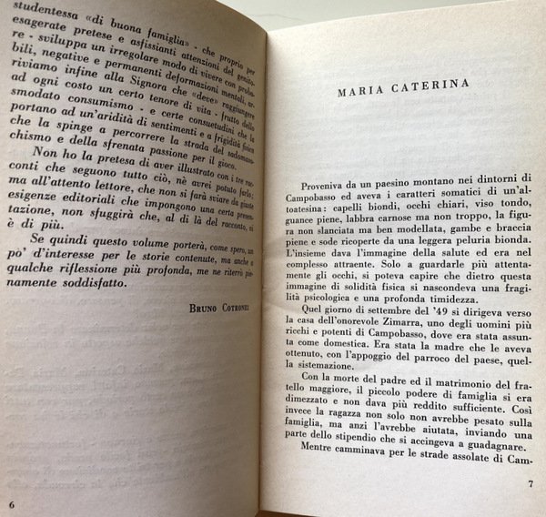 TRE ANGOLAZIONI DI DONNA