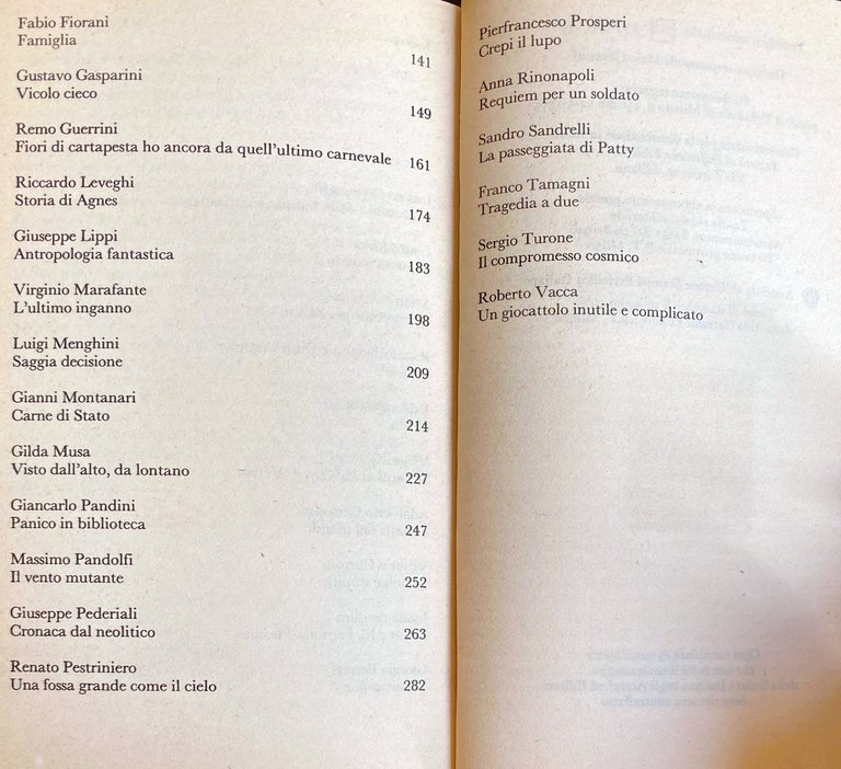 UNIVERSO E DINTORNI: 29 AUTORI ITALIANI DI FANTASCIENZA
