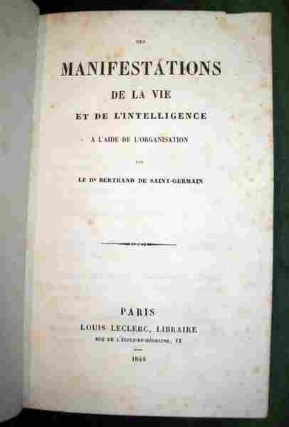 Des manifestations de la vie et de l'intelligence à l'aide …