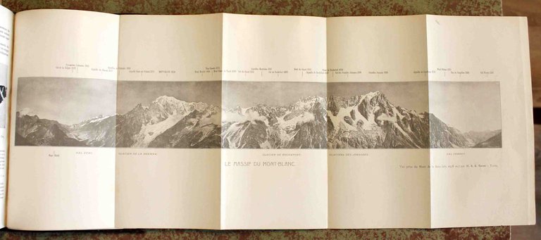 Aosta et sa Vallée. Guides Illustrés Reynaud. Aux soins de …