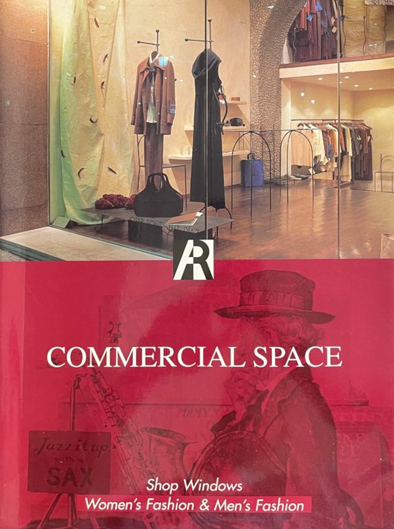 COMMERCIAL SPACE. SHOP WINDOWS. WOMEN'S FASHION &amp; MEN'S MASHION
