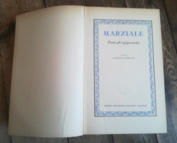 EPIGRAMMI | Immagine principale