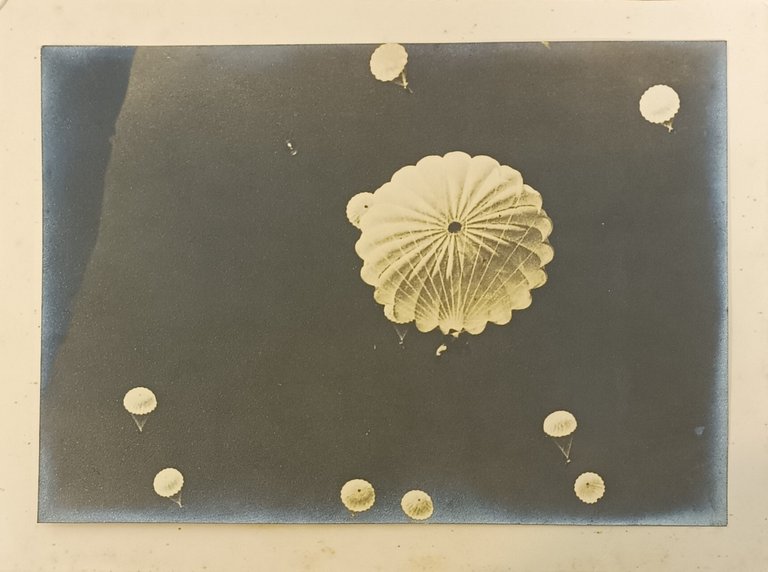 FOTO DI PARACADUTISMO