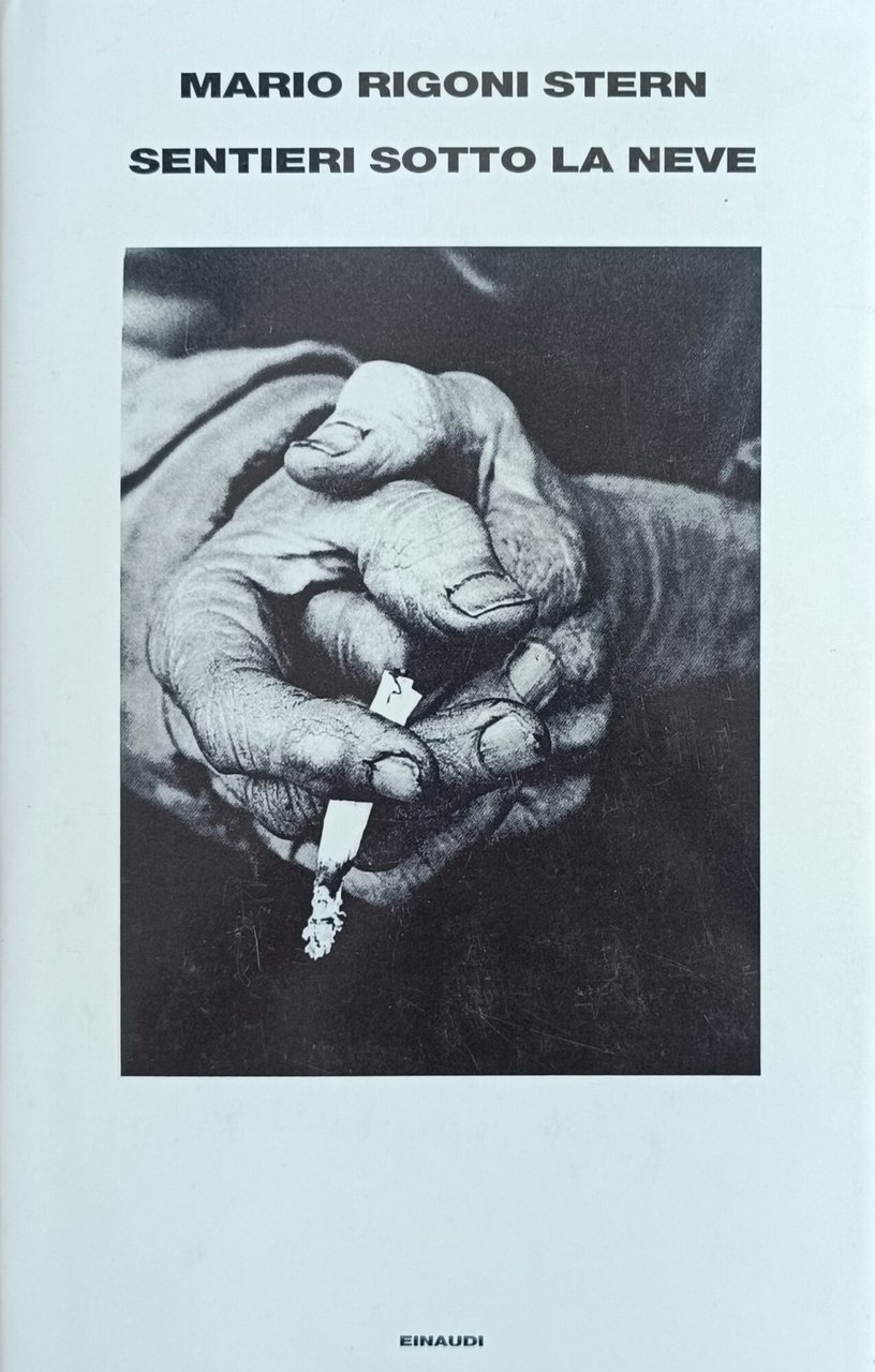 SENTIERI SOTTO LA NEVE