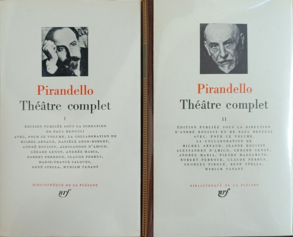 THEATRE COMPLET