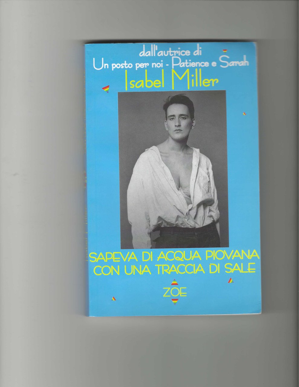 Sapeva di acqua piovana con una traccia di sale - … | Immagine principale