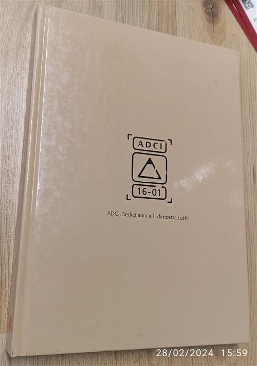 Annual Art Directors Club Italiano (2001). Vol. 16 | Immagine principale