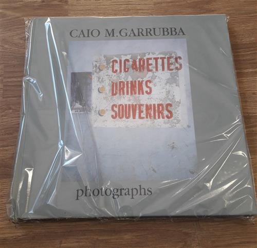 Photographs Caio M. Garrubba Cigarettes Drinks Souvenirs | Immagine Gallery 2