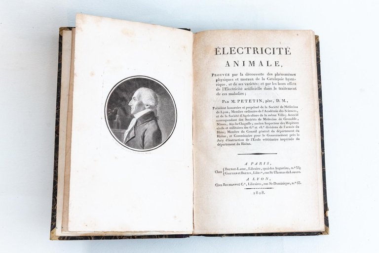Électricité animale, prouvée par la découverte des phénomènes physiques et …