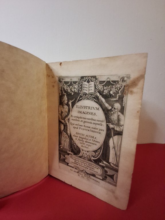 Illustrium imagines. Ex Antiquis marmoribus, nomismatibus, et gemmis expressae | Immagine Gallery 2