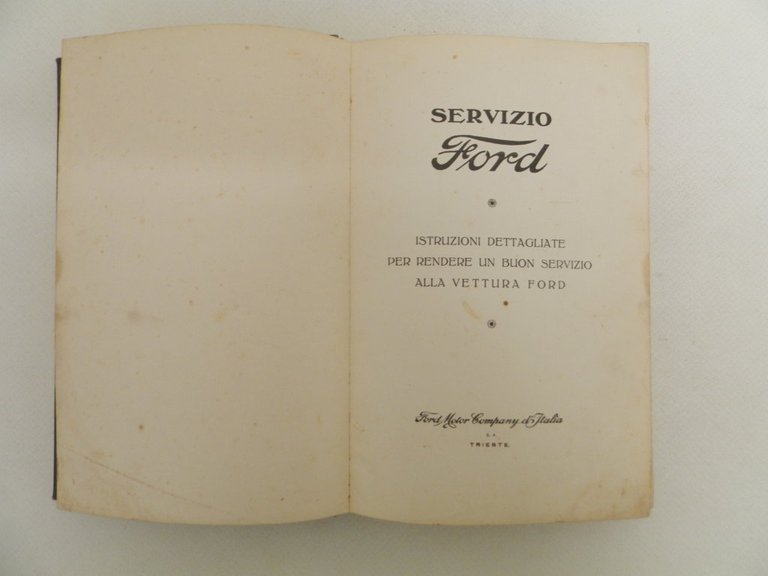 Ford. Manuale di manutenzione. Istruzioni dettagliate per rendere un buon …