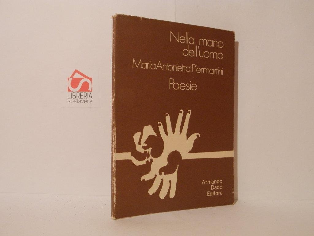 Nella mano dell'uomo