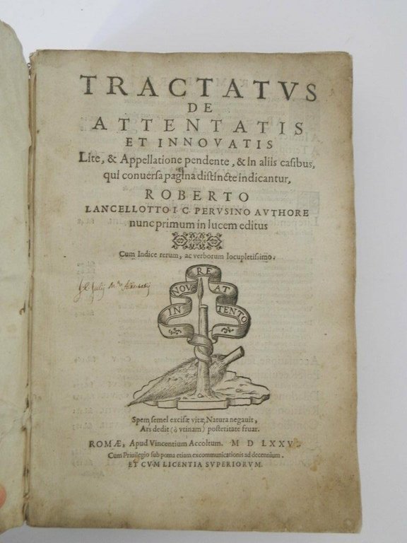 Tractatus de attentatis et innovatis lite, &amp; appellatione pendente, &amp; …