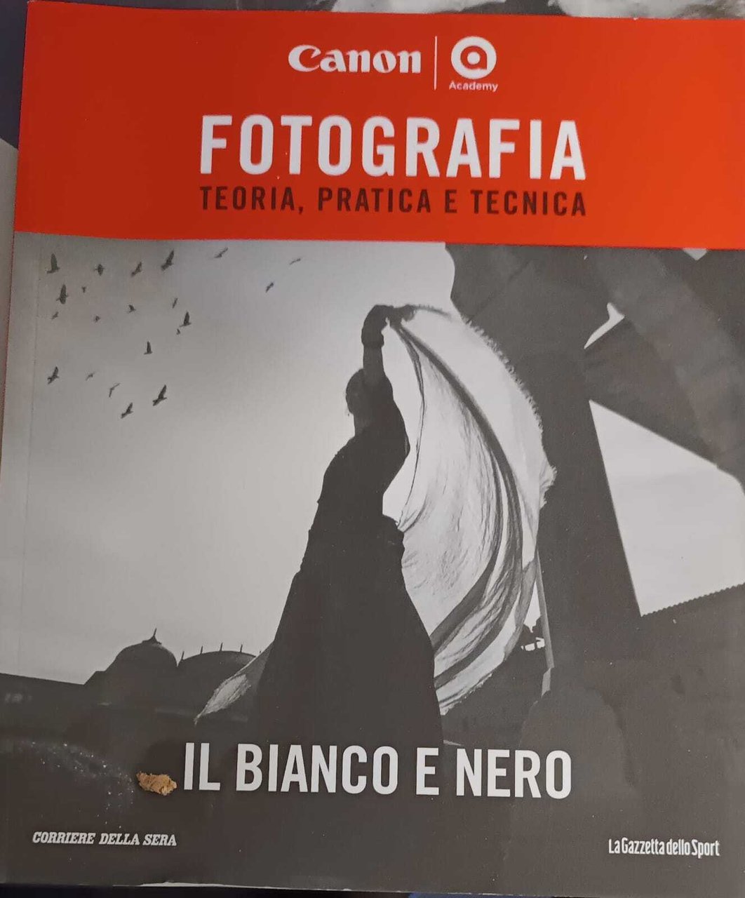FOTOGRAFIA. Teoria, pratica e tecnica