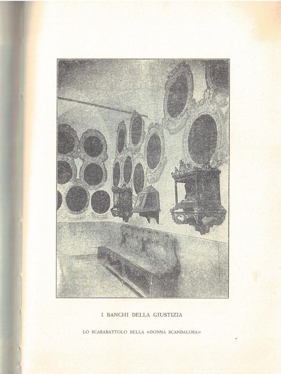 LUCI ED OMBRE NAPOLETANE