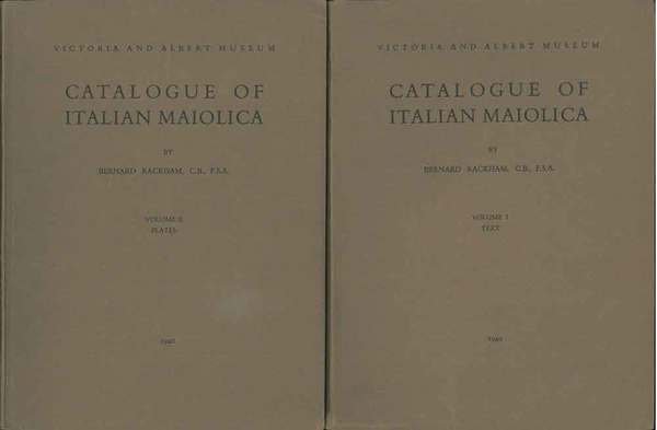 Catalogue of italiana maiolica. Volume I, Text. Volume II, Plates | Immagine Gallery 1