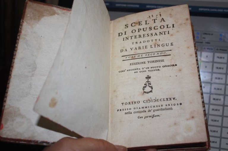 1725 SULLO STRANO FENOMENO DI TRE SPILLE INGHIOTTITE DA UNA …