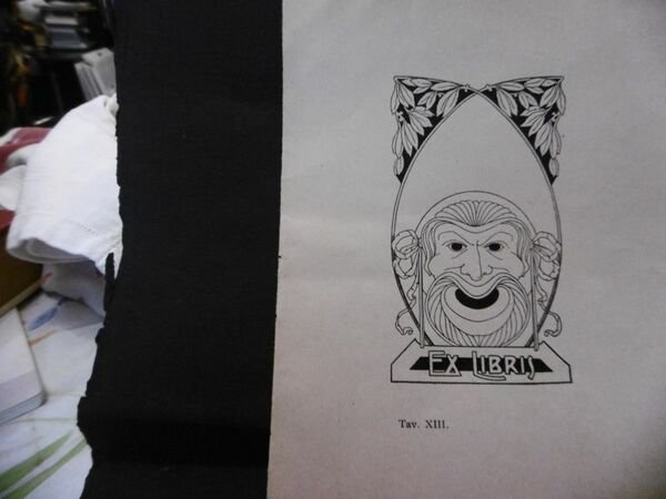 EX LIBRIS