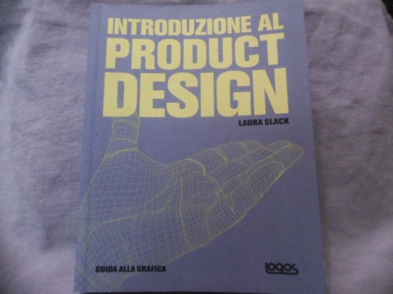 INTRODUZIONE AL PRODCT DESIGN LAURA SLACK LOGOS