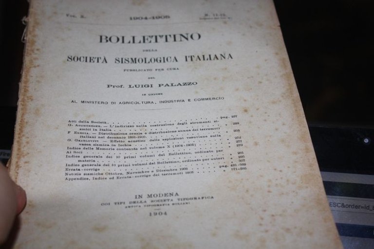 ISCHIA EFFETTO ACUSTICO DELLE ESPLSIONI VESUVIANE SULLA VASCA SISMICA IN …