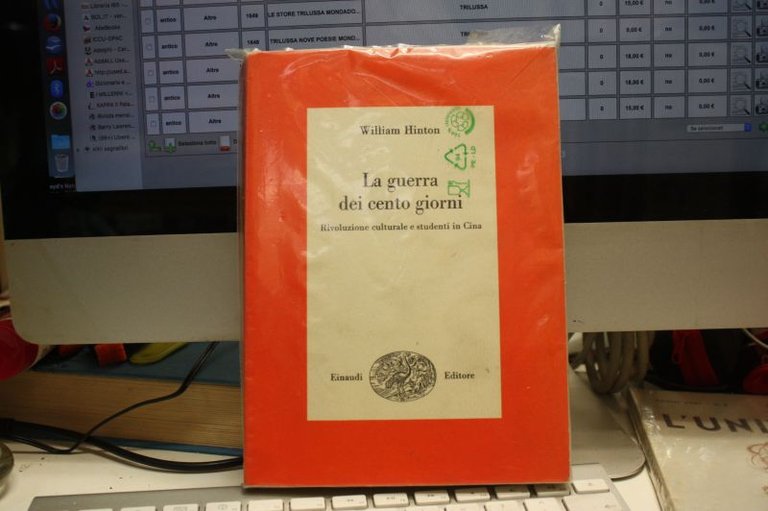 WILLIAM HINTON LA GUERRA DEI CENTO GIORNI RIVOLUZIONE. EINAUDI 1975