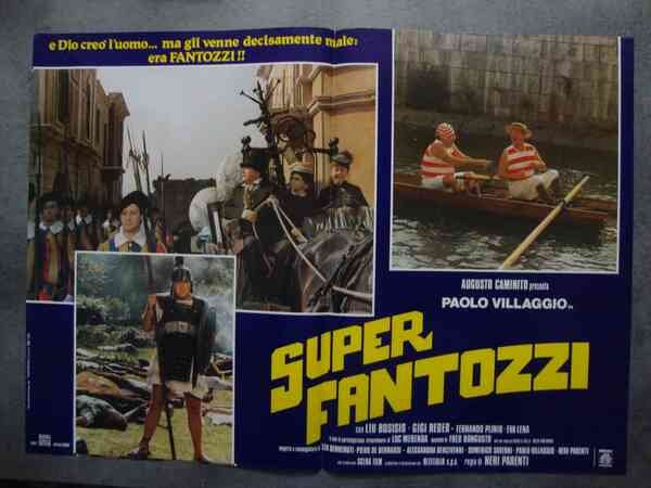 Neri Parenti (regista) Paolo Villaggio in "Super Fantozzi" Scena Film …