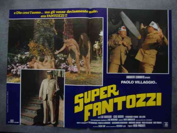 Neri Parenti (regista) Paolo Villaggio in "Super Fantozzi" Scena Film …