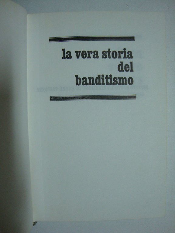 La vera storia del banditismo (g'men contro gangsters)