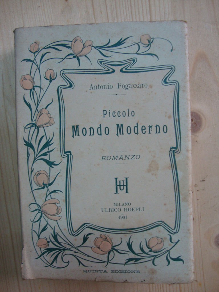 Piccolo mondo moderno