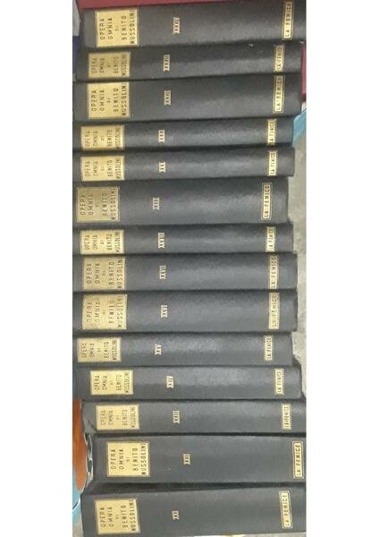 Opera Omnia di Benito Mussolini: dal n.1 al n.34 (manca …