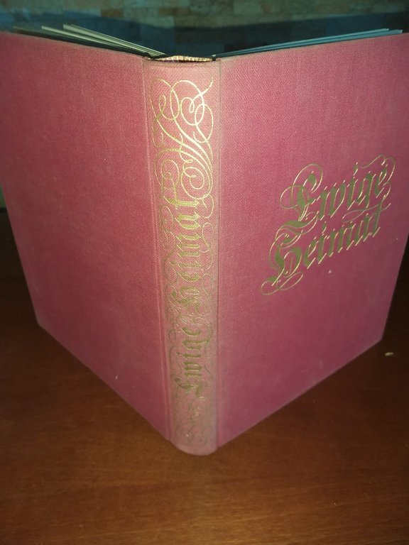 Eine Buchgabe der bäuerl | Immagine Gallery 2