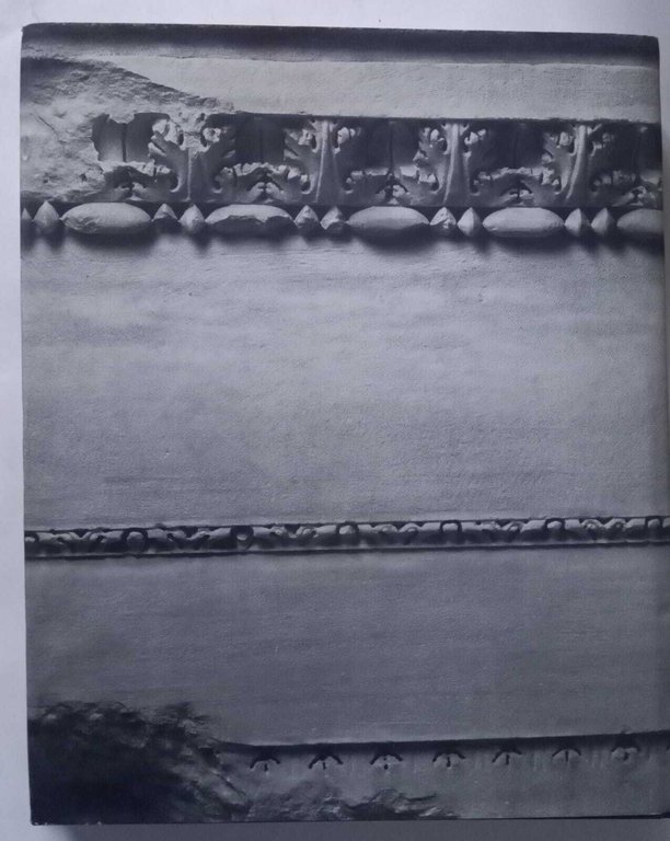 Hadrianeum. | Immagine Gallery 4