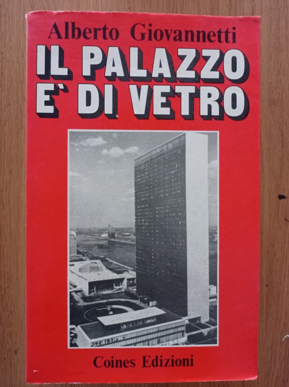 Il palazzo è di vetro | Immagine Gallery 2