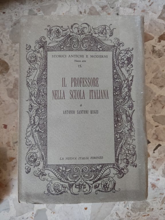 Il professore nella scuola italiana