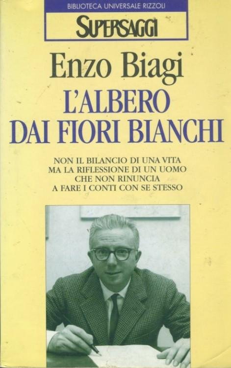 L'albero dai fiori bianchi | Immagine Gallery 2
