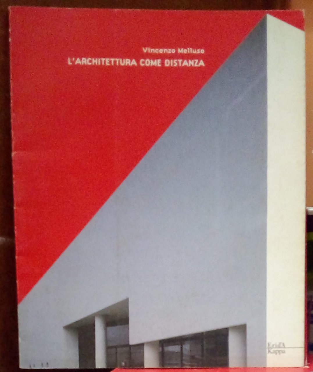 L'architettura come distanza
