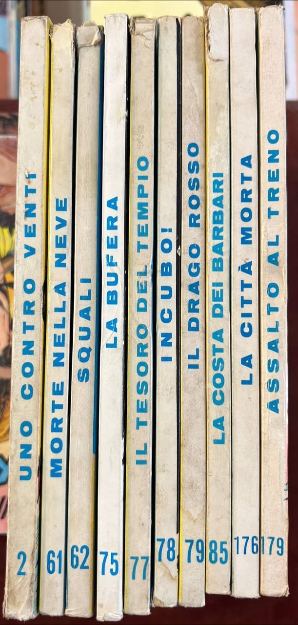 Lotto 10 numeri Tex (n^ 2-61-62-75-77-78-79-85-176-179).