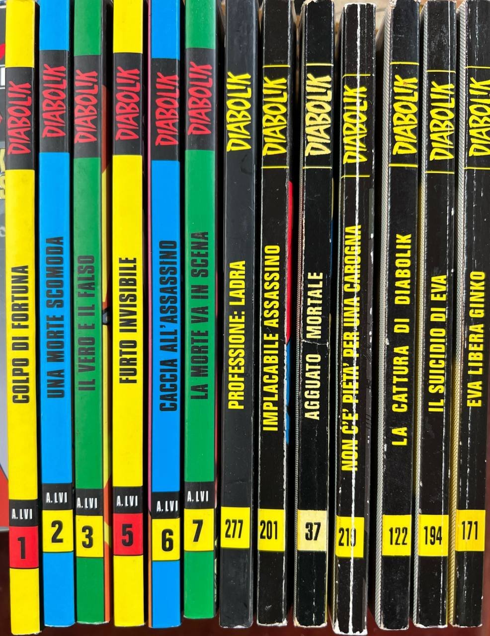 Lotto 13 fumetti Diabolik anno LVI (n^ 1-2-3-5-6-7) e Diabolik …