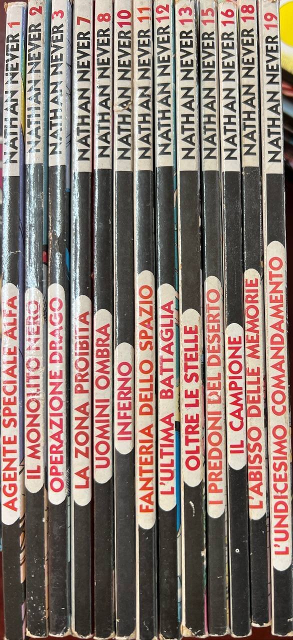 Lotto 13 fumetti Nathan Never (n^ 1-2-3-7-8-10-11-12-13-15-16-18-19). | Immagine principale
