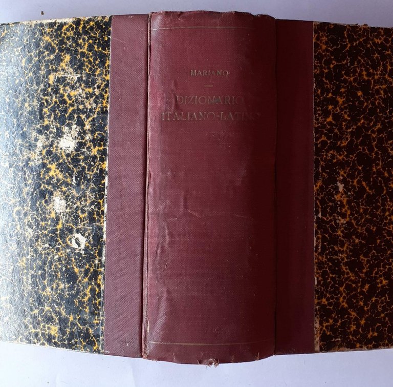 Nuovo dizionario italiano-latino